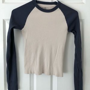 Brandy Melville Blue & White Bella Top